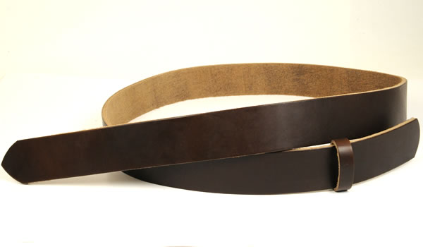 ホーウィン・クロムエクセルベルト・45L 長さ130 cm＜幅4.5 cm（4.4