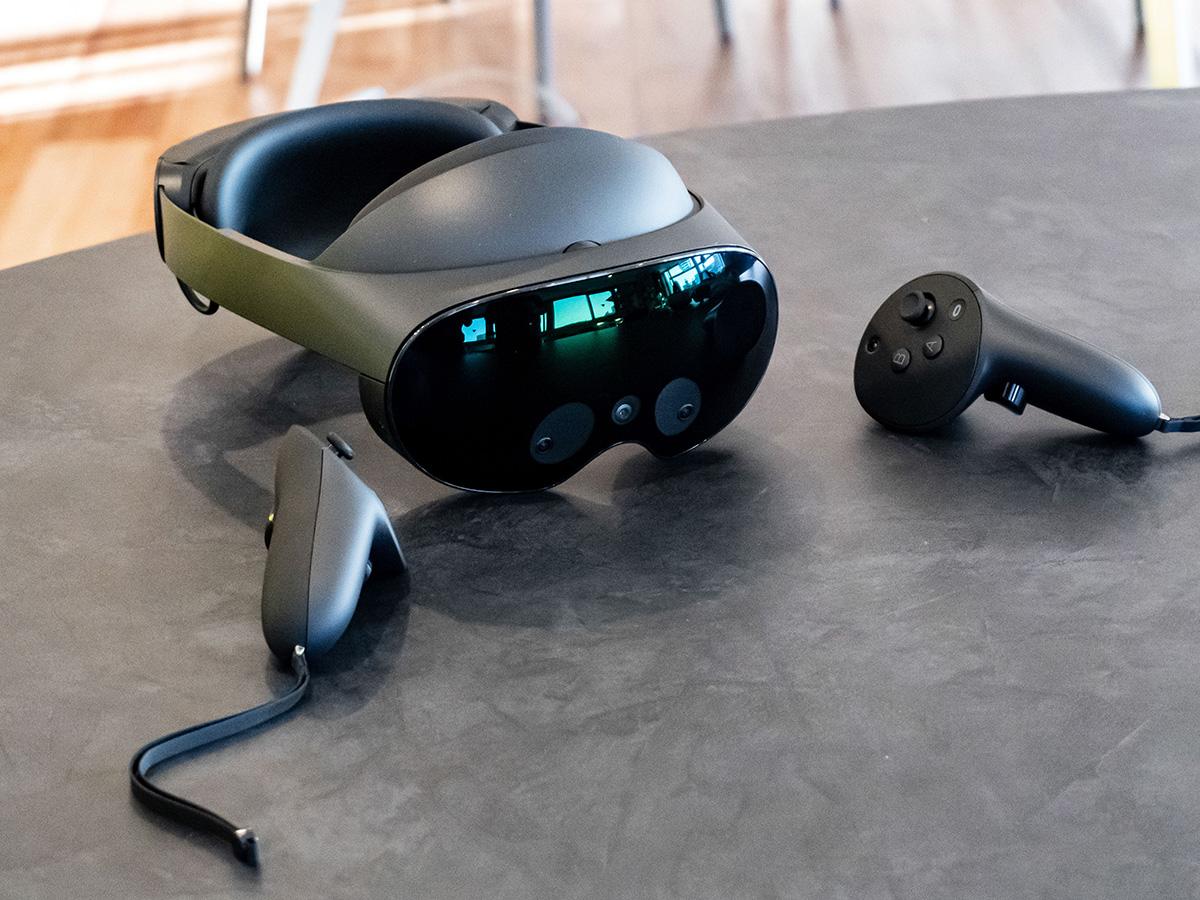 22万円の新型VRゴーグル「Meta Quest Pro」はアリか？…3機種比較で見え