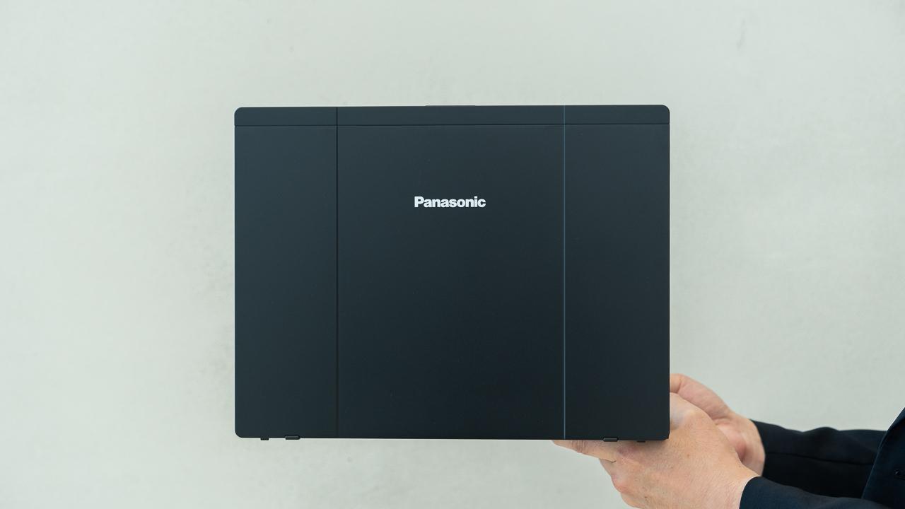 最新とレガシーが同居。パナソニックの新作｢レッツノートFV1｣は