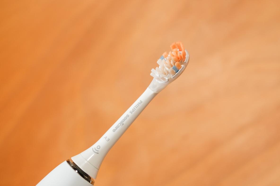フィリップスの電動歯ブラシ、上位モデルに変えたら驚きでした