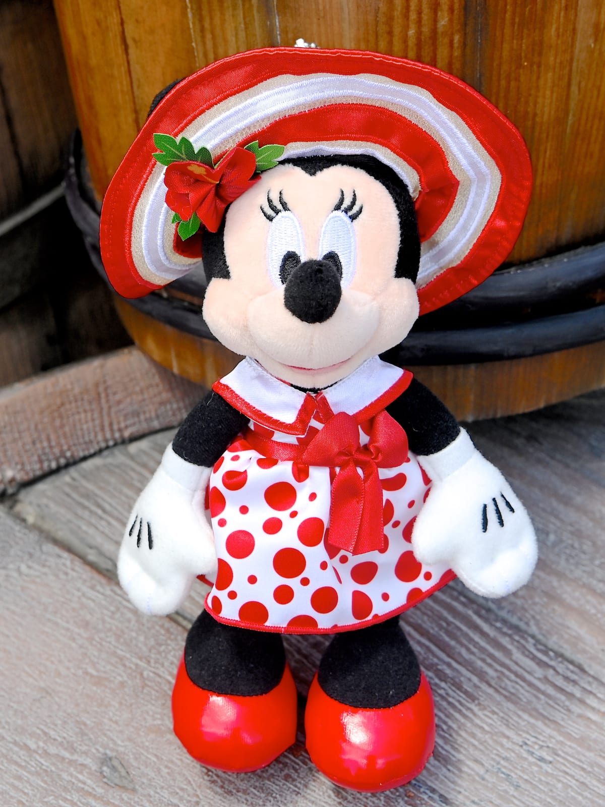 夏コスチュームのミニーマウス！東京ディズニーランド「ミニーの