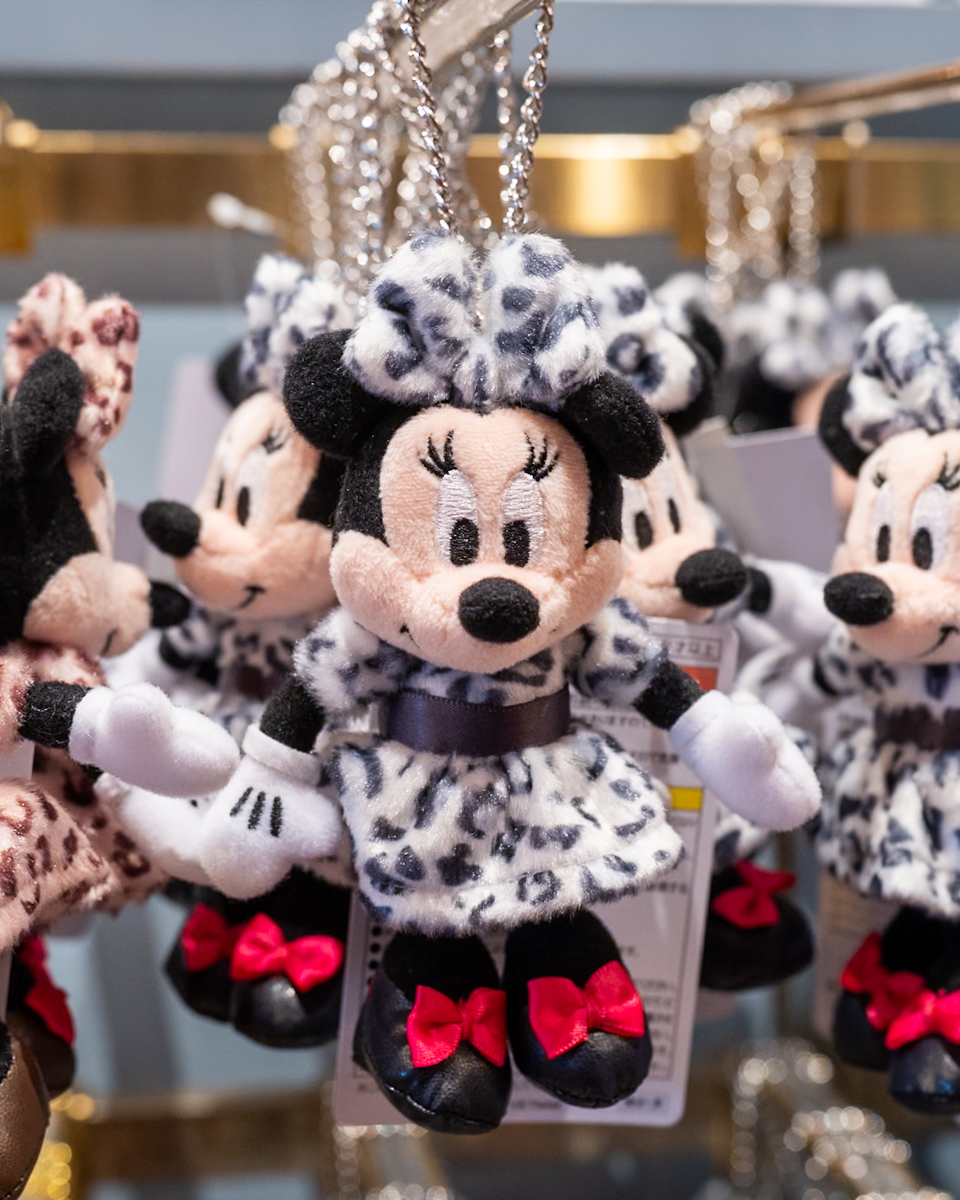 かわいいレオパード柄！東京ディズニーランド2025秋冬ミニーふわふわ身