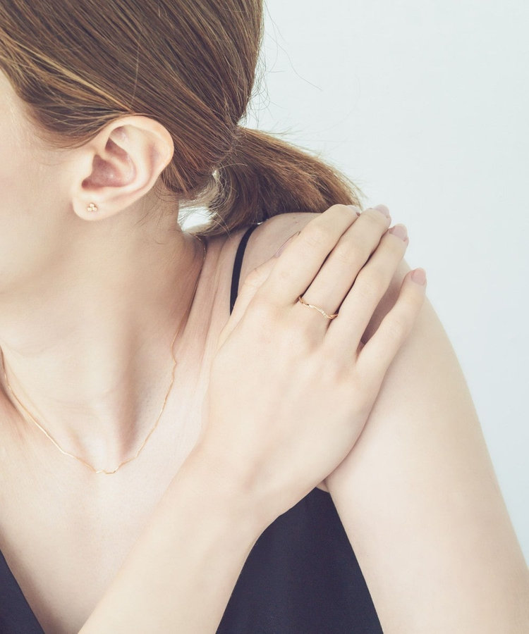 K18YG スキニー ダイヤモンド ツイスト リング（203011） ｜ women