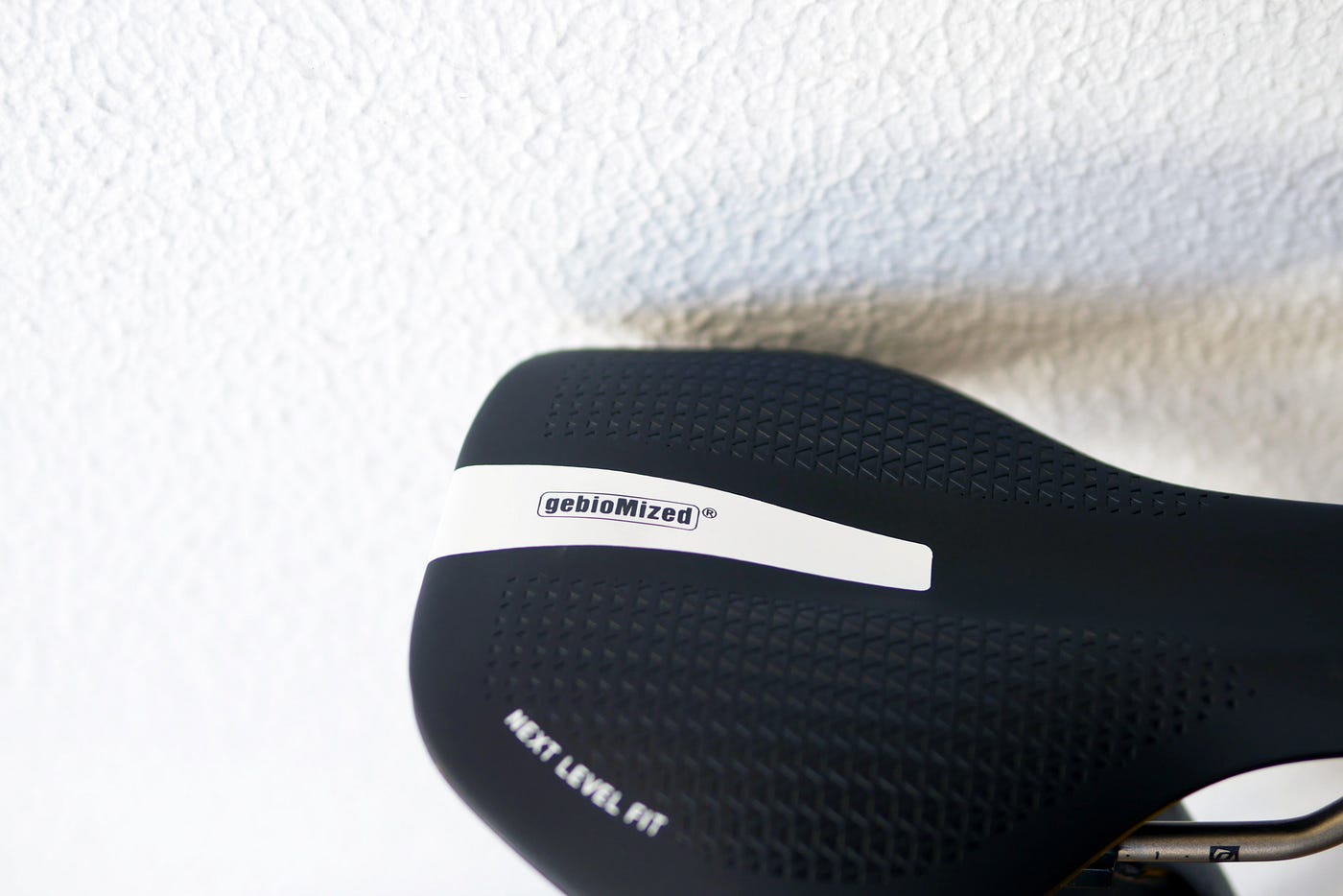 gebioMized のサドル. 今回紹介するのは、日本に未上陸のブランド