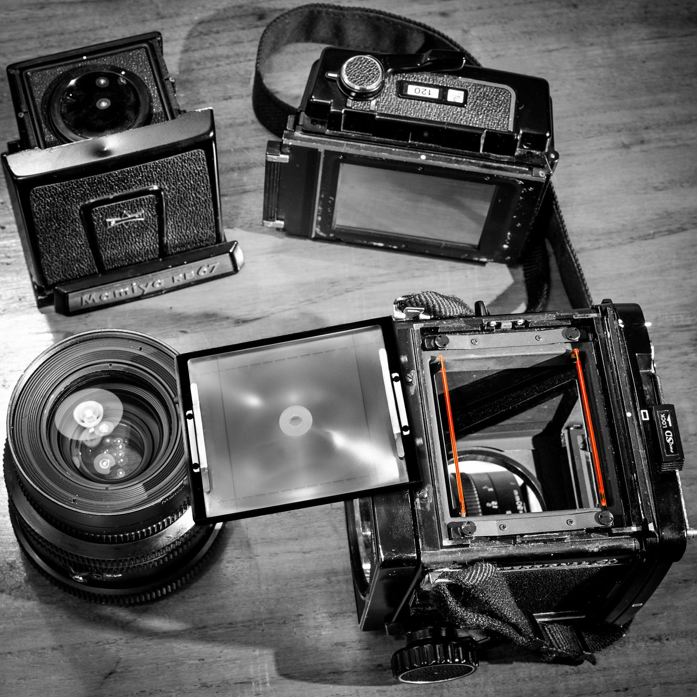 The Awesome Mamiya RB67 Professional SD | by Miguel Feuggin | Full