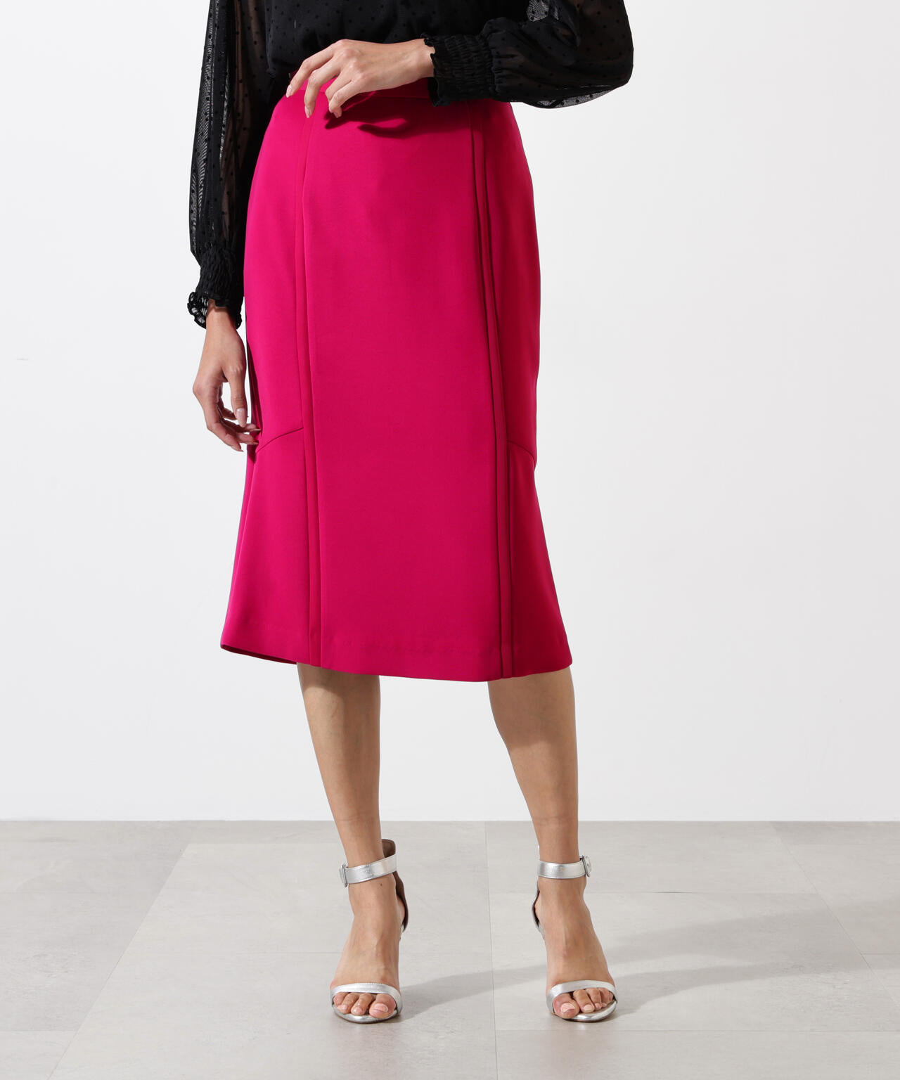 バックサテンマーメイドスカート | PINKY&DIANNE（ピンキー&ダイアン