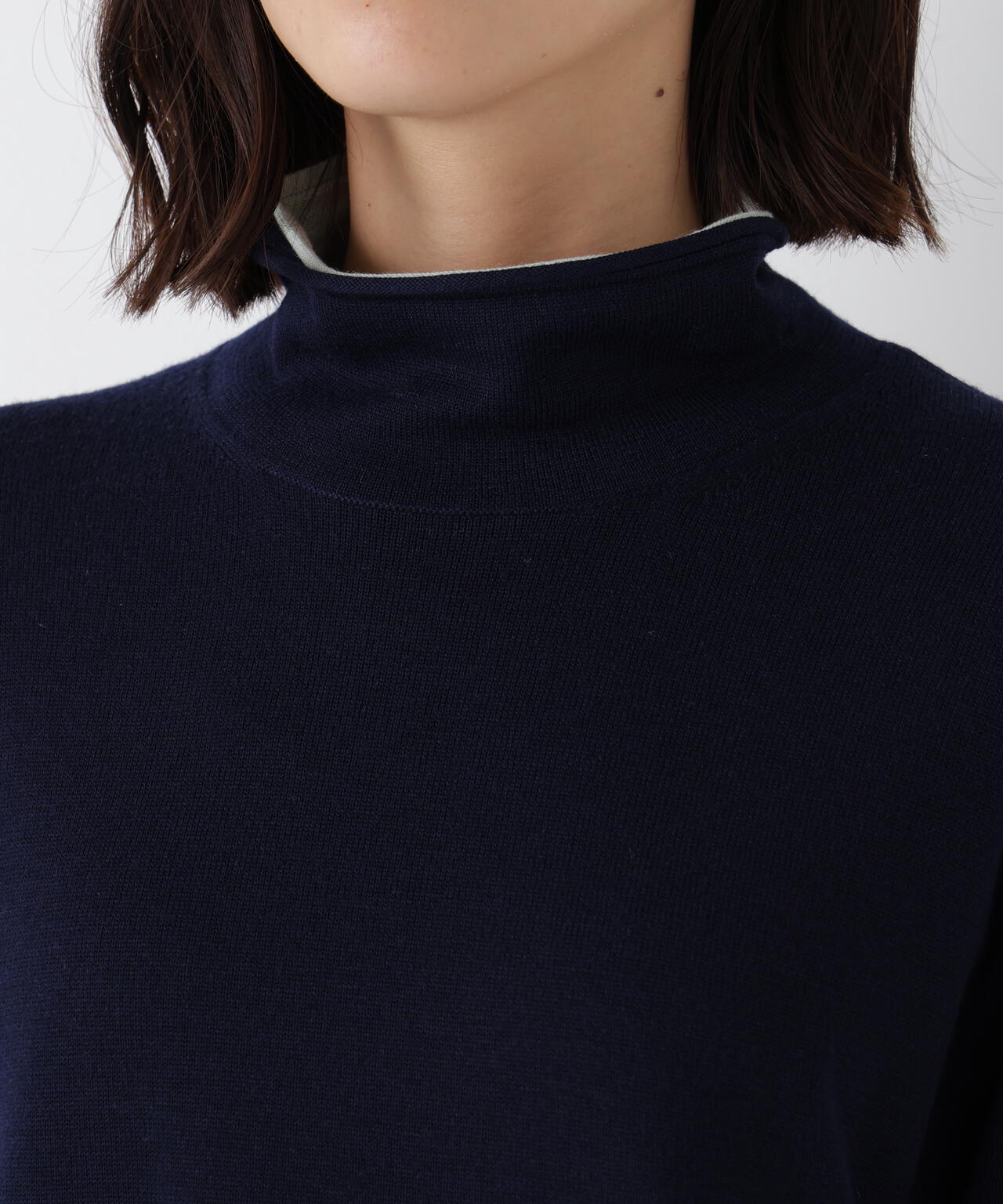 洗える》ウールMIXハイゲージバイカラーレイヤード タートルニット