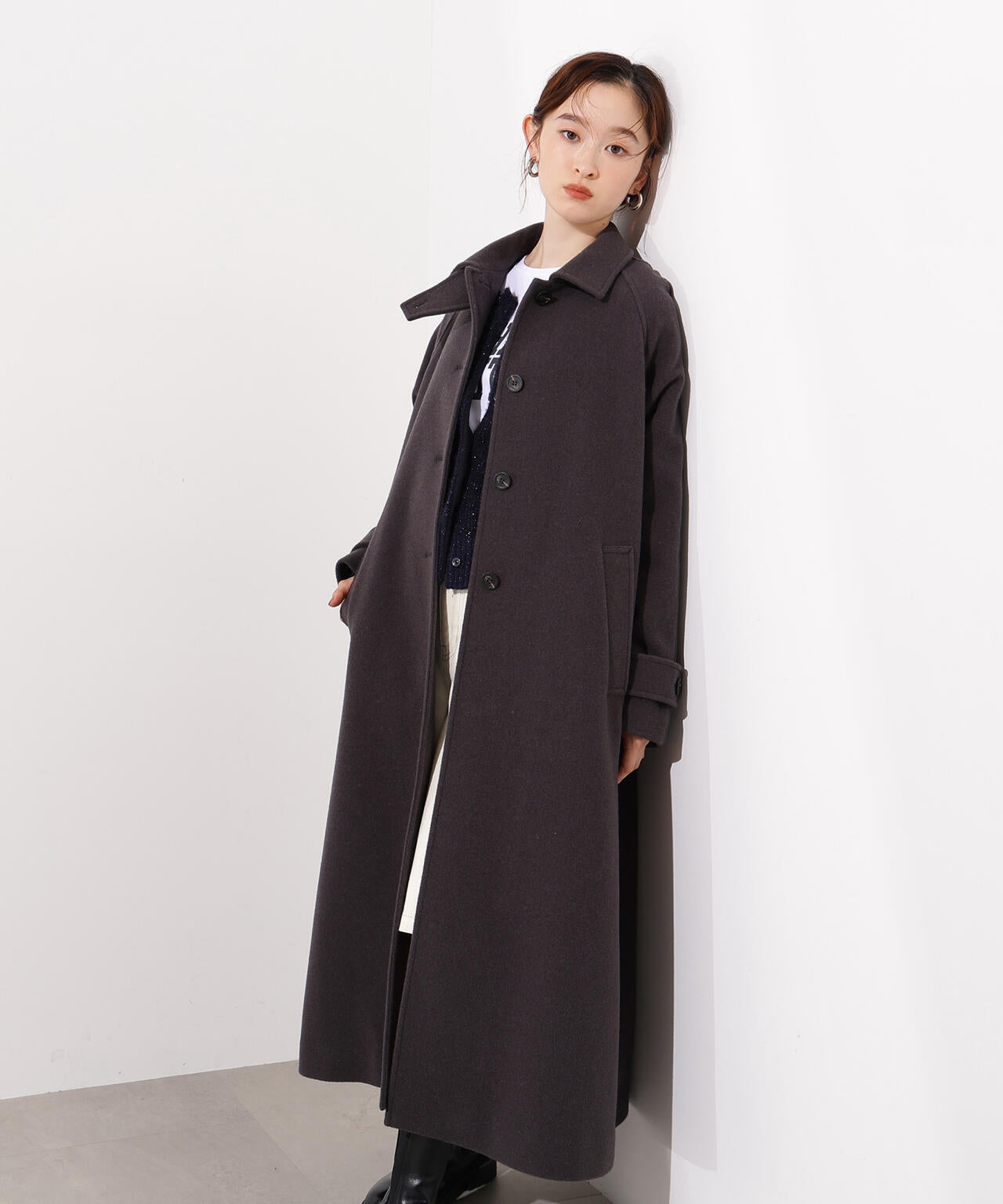 岸本セシルさん着用】ステンカラーロングコート | N. Natural Beauty