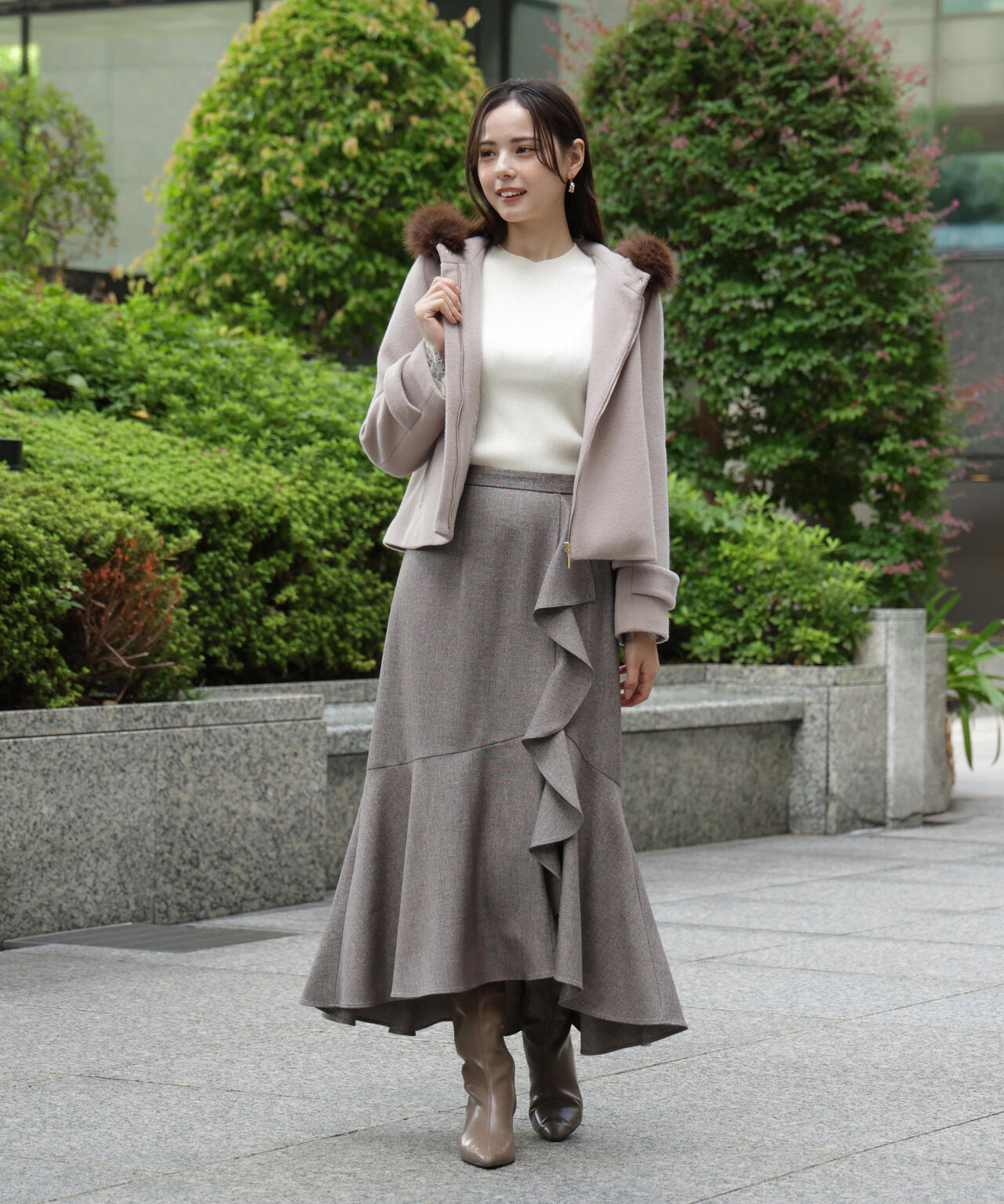 加藤栞さん着用】ラッフルディテールスカート | PROPORTION BODY