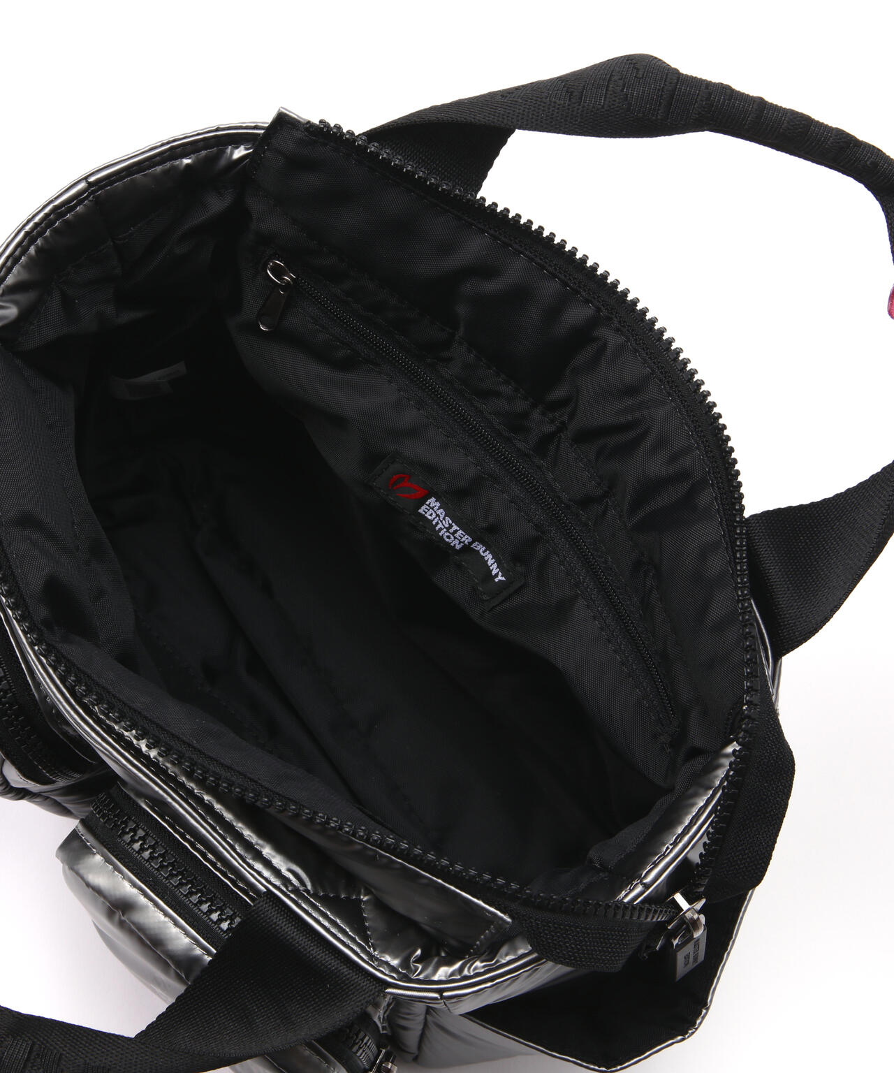 アウトポケット カートバッグ (UNISEX) | MASTER BUNNY EDITION