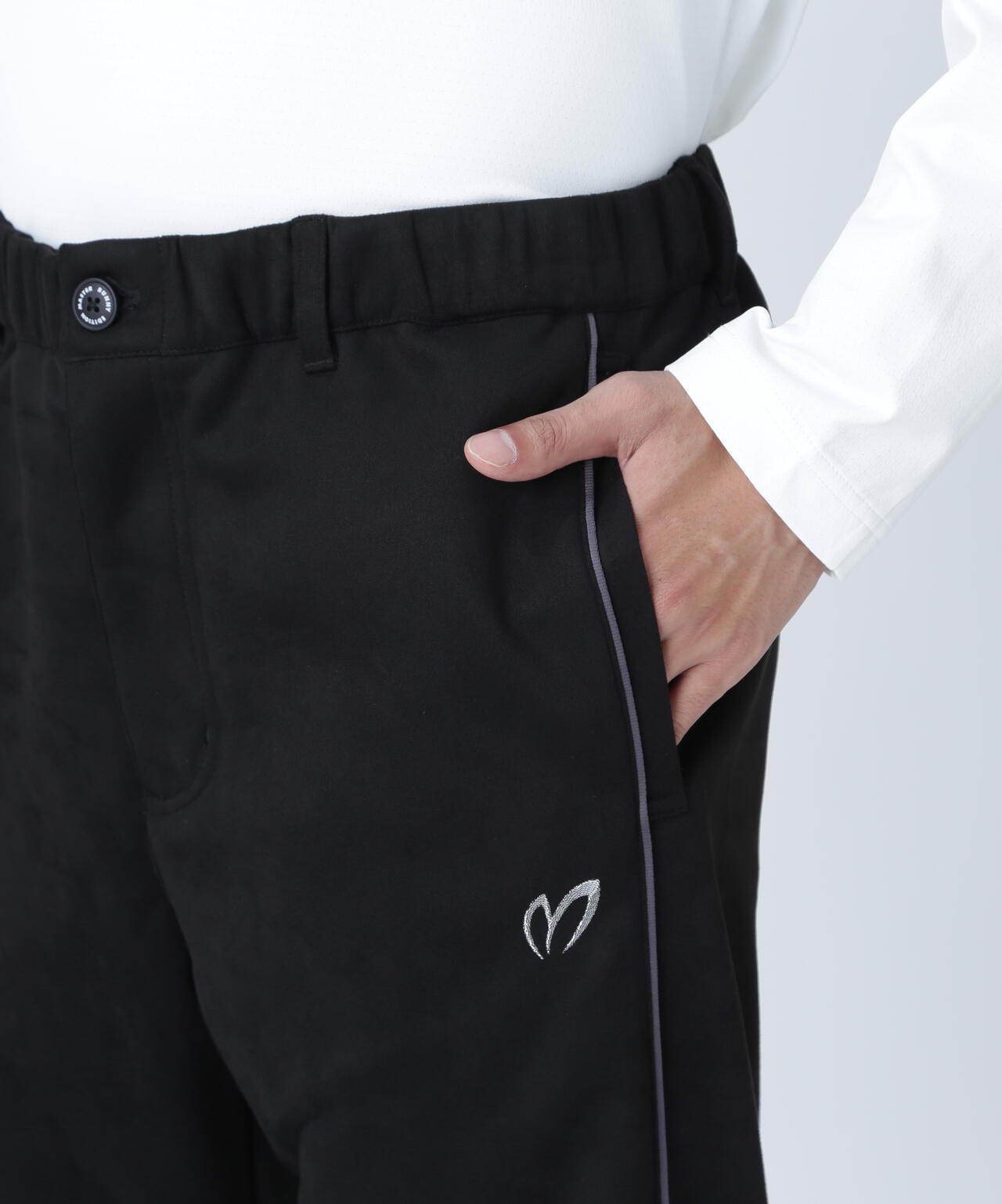 スウェードタッチスムースジョガーパンツ | MASTER BUNNY EDITION