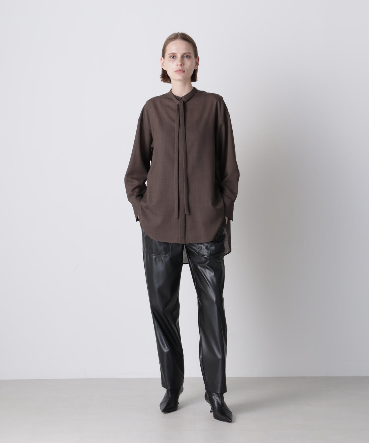 レザーライクパンツ | hLM（エイチエルエム） ｜【公式】通販mix.tokyo