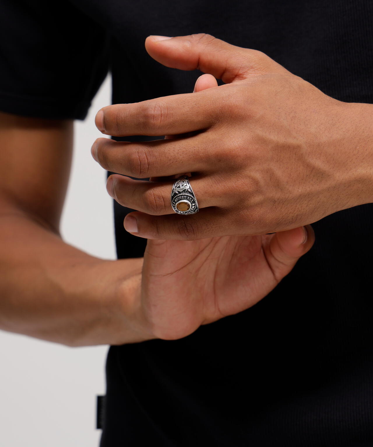 AVIREX × J.H.M CO.，LTD. 》50th COLLEGE RING | AVIREX