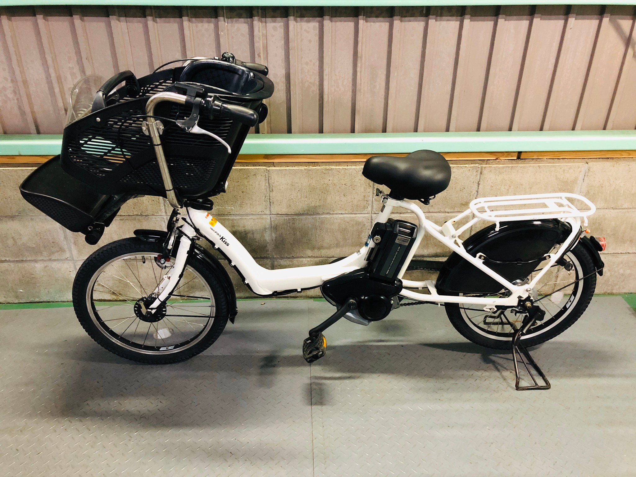 cozmi様 YAMAHA PAS kiss ホワイト 3人乗り対応 18 cozmi様 YAMAHA PAS