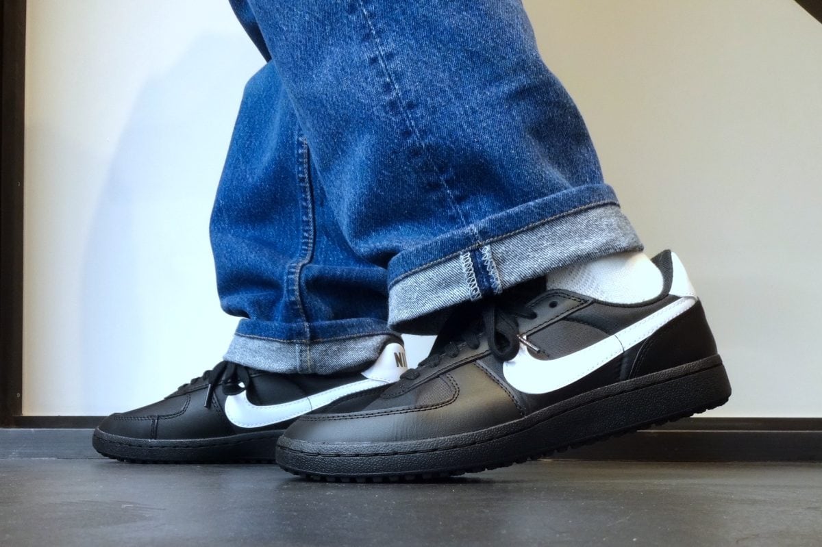 ナイキ「フィールド ジェネラル '82」の新作は黒と白で大人な印象