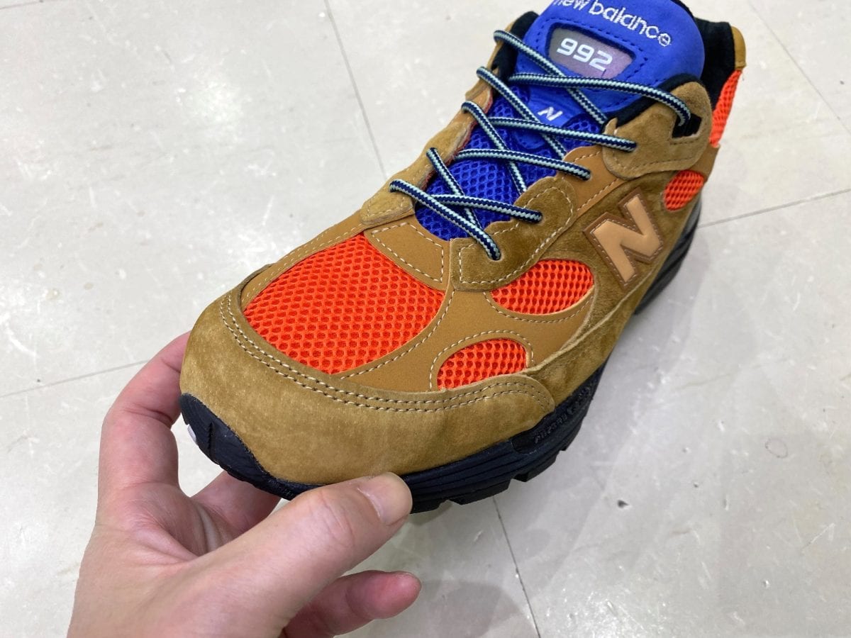 ニューバランスの歩くアートピース】世界限定リリースの「アクション