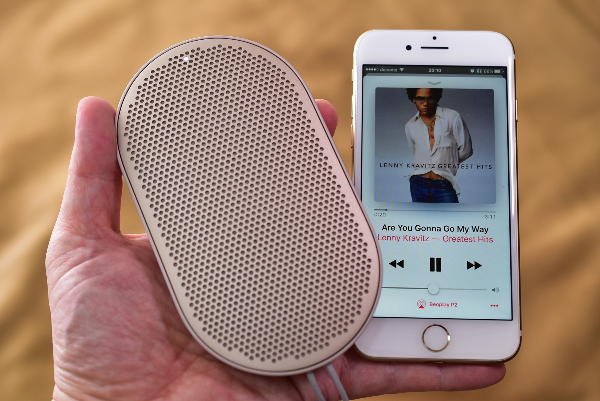 Beoplay P2 スピーカー レビュー。 超コンパクトなのに、上質な音を