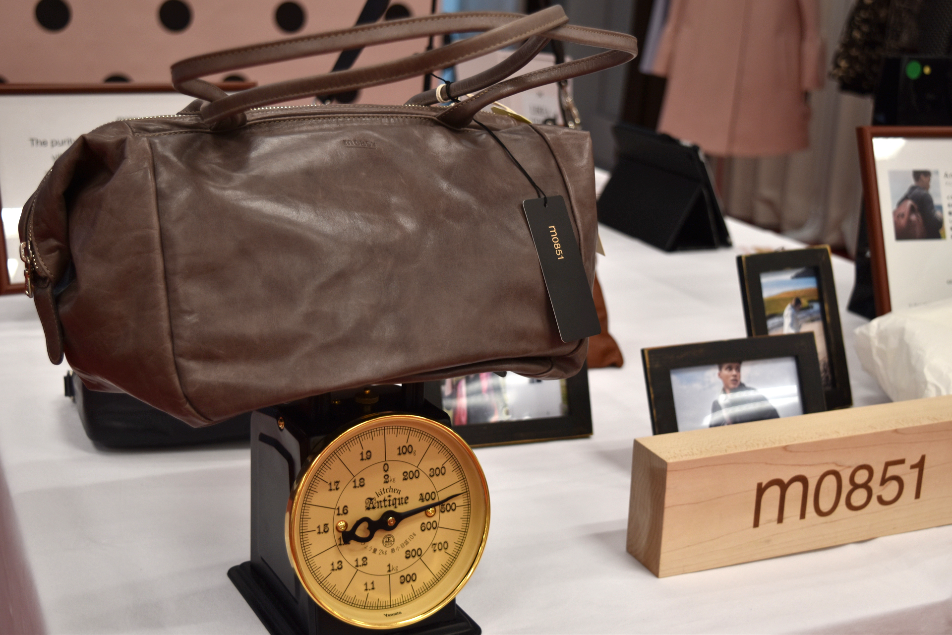 m0851 のレザーバッグ類、味あり過ぎでカッコイイ！