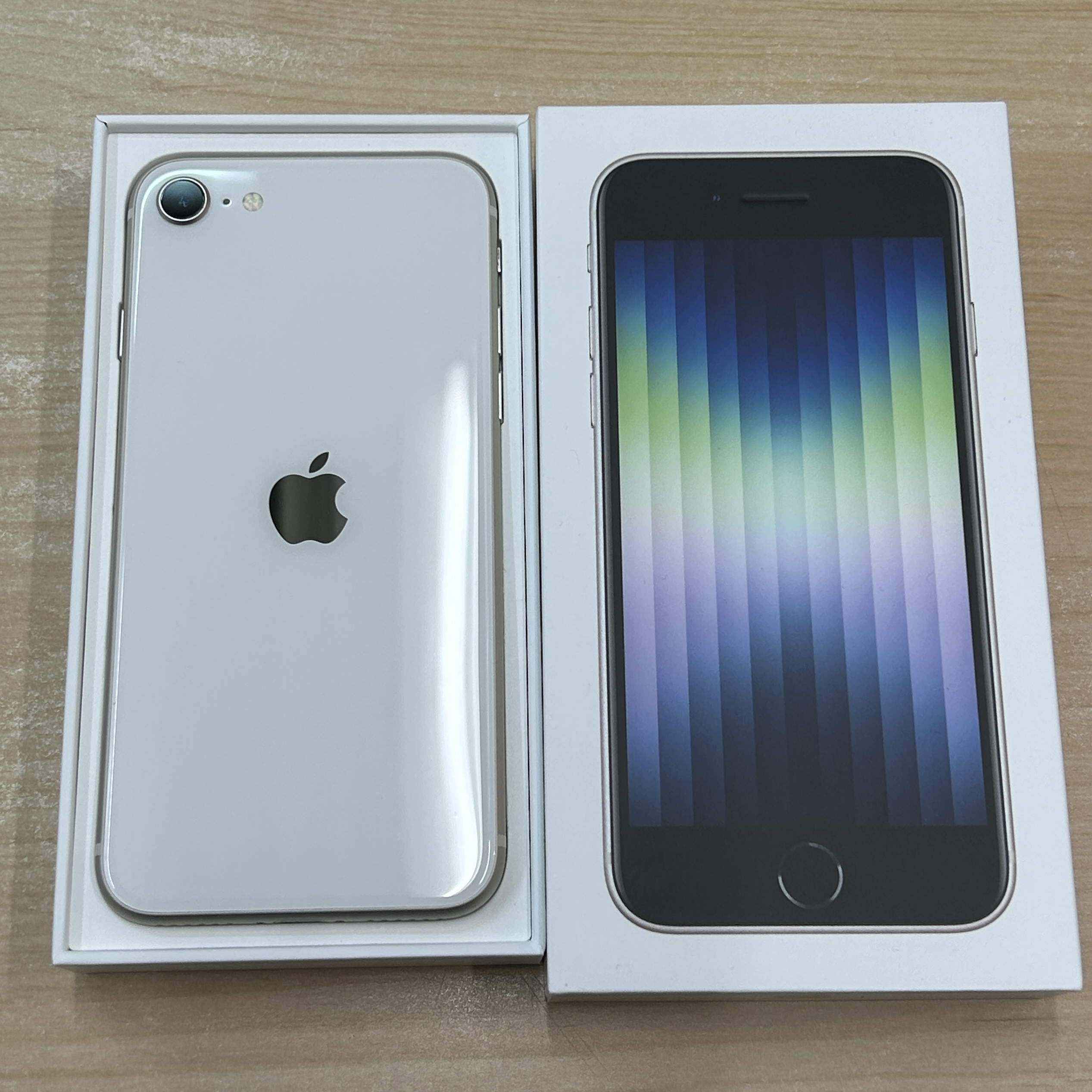 iPhone SE 第3世代 2022年 | スマホ・携帯・iPhone高価買取の