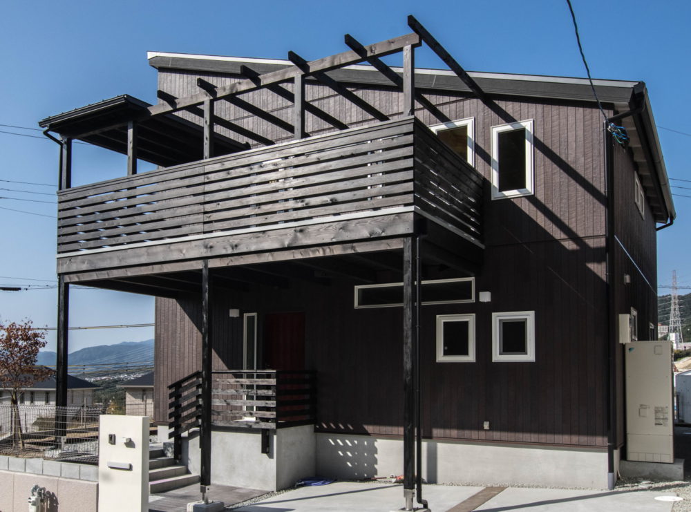 2階リビングにバーベキュー用バルコニーがある家｜実例ギャラリー