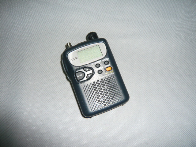 アイコム IC-R2 受信機