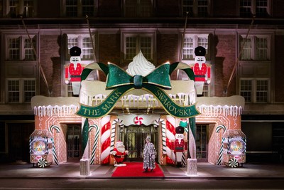 SWAROVSKI AT THE MARK HOTEL IN NEW YORK: A HOLIDAY WONDERLAND
