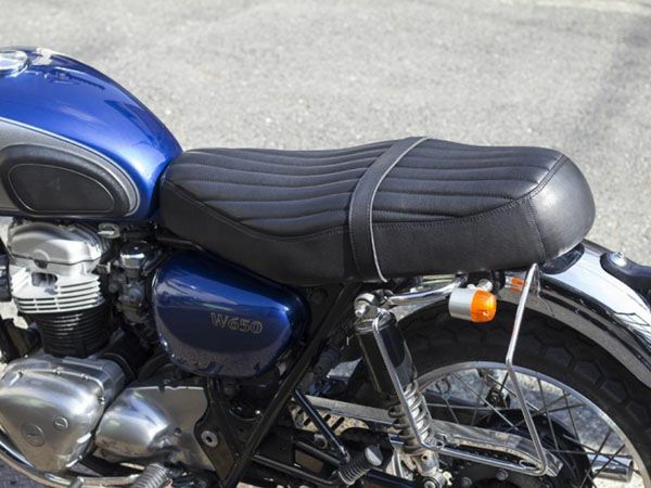 カワサキ W650/400/800 薄型ベーツタイプ TTシート モーターロック