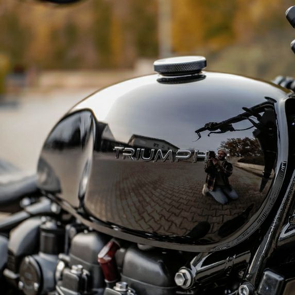 トライアンフ TRIUMPH 3Dロゴステッカー タンクエンブレム RAISCH