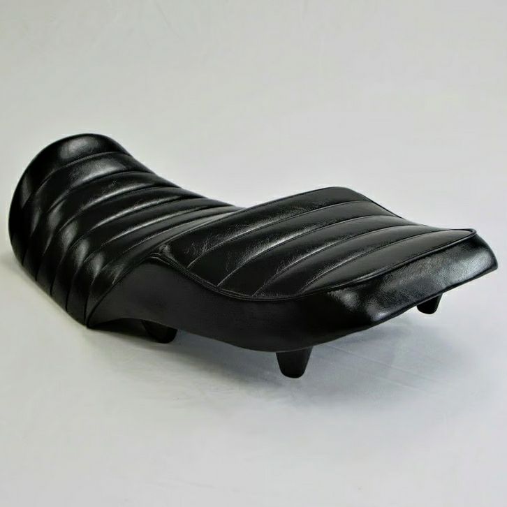 ZRX1200DAEG/1200R/1100 LOWシート ゲル入り タックロール 艶あり