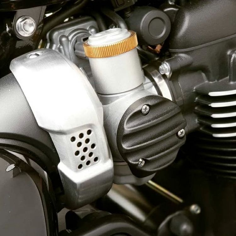 トライアンフ スラクストン|スロットルボディ・インジェクションカバー