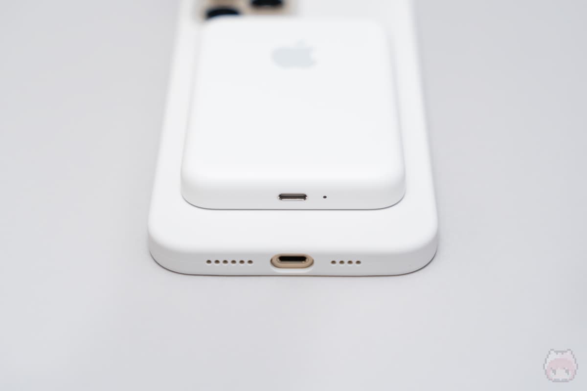 レビュー】Apple MagSafeバッテリーパック：純正らしいギミック感 | 8vivid