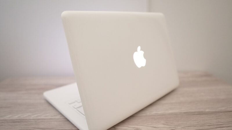MacBook 13-inch Mid 2010 改修作業の手順解説（SSD換装、メモリ増設