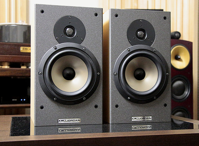 ドイツ生まれ英国育ちのスピーカー ALR/JORDAN ENTRY M