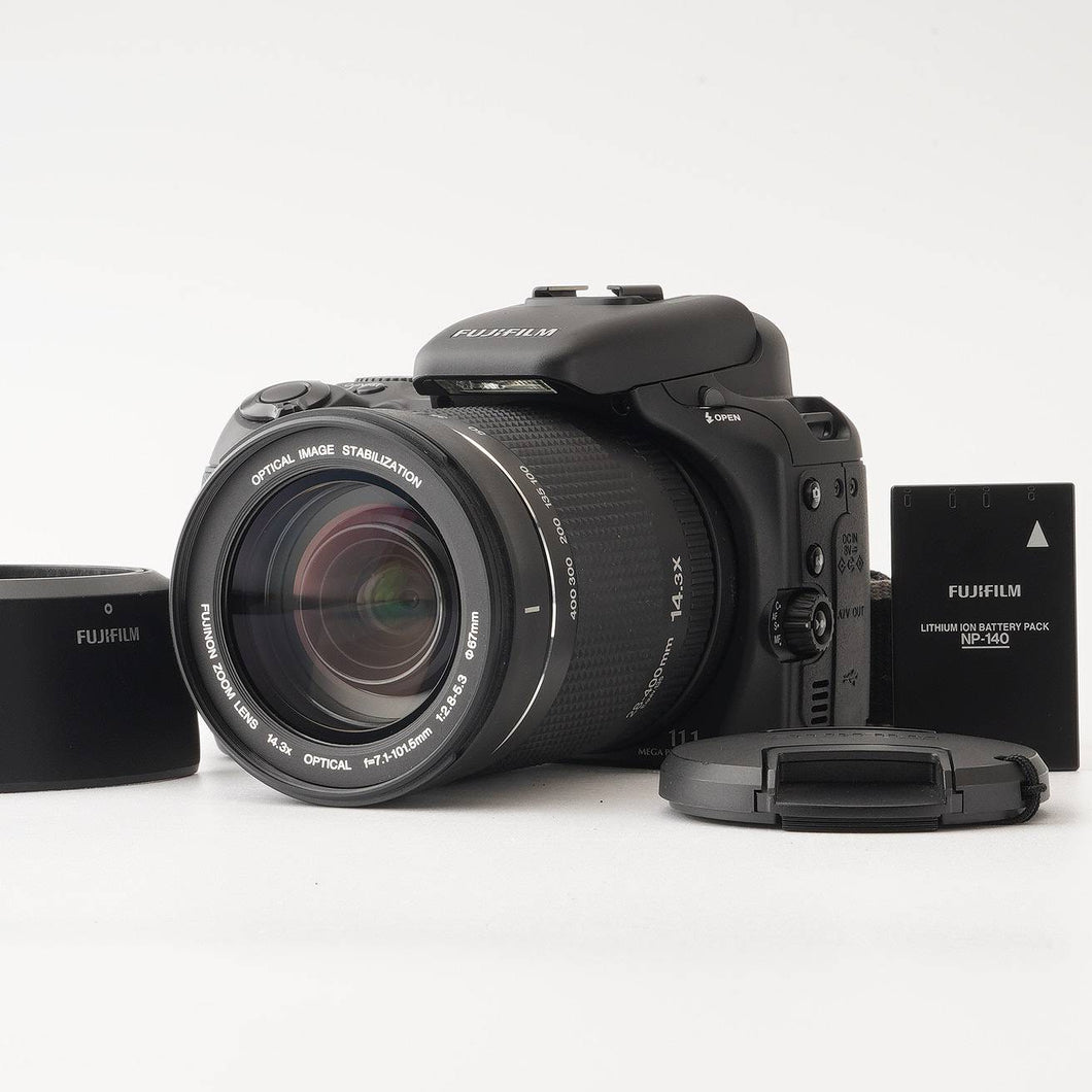 Fujifilm FINEPIX S100FS / FJINON ZOOM LENS 14.3X OPTICAL 7.1-101.5