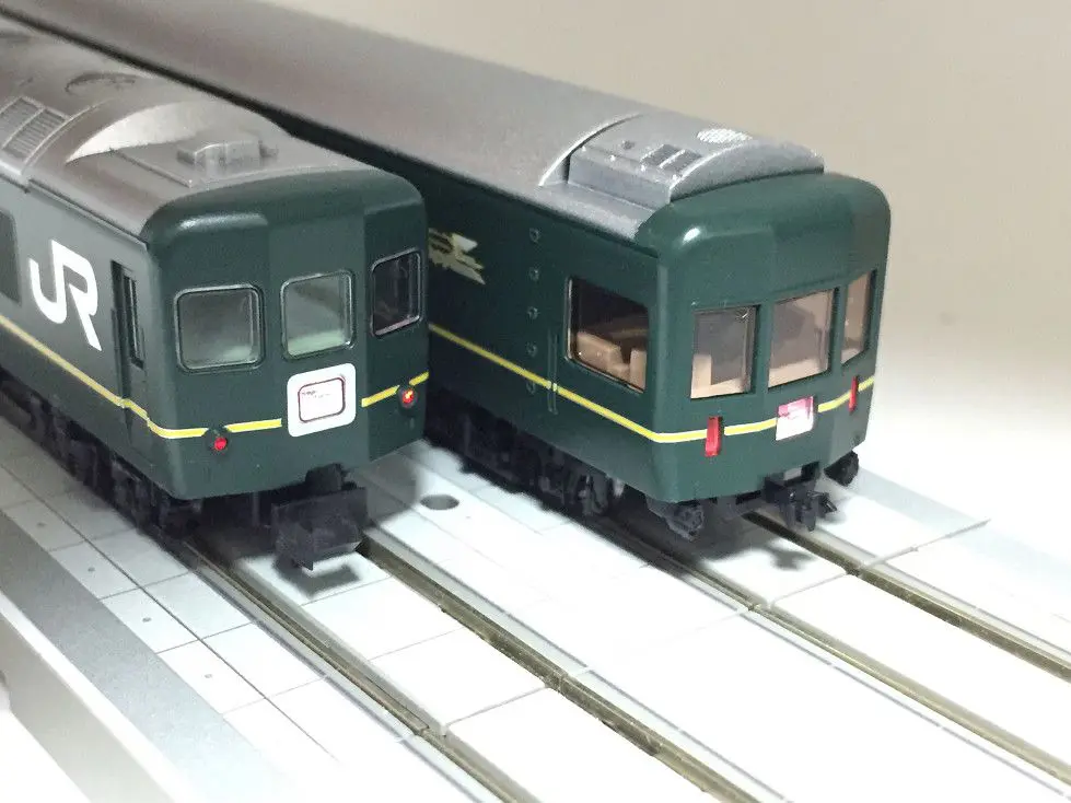 24系客車（特別なトワイライトエクスプレス）入線です。 TOMIX 98955