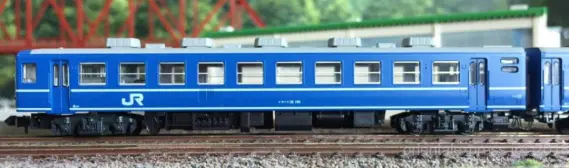 12系 JR東日本仕様セットが入線です。 KATO 10-557 鉄道模型