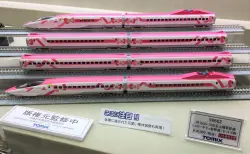 KATO】2025年1月29日発売 KATO京都駅店特製品 サロ381‐13 スーパー