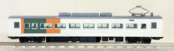 185系200番台「踊り子」新塗装・強化スカートが入線しました。TOMIX