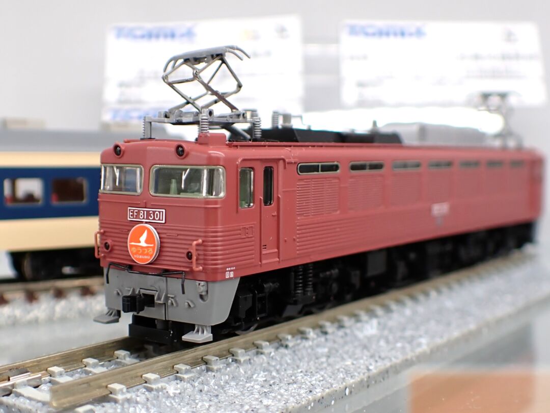 TOMIX EF81-300形電気機関車(1次形・ローズ・田端機関区) 品番：7177