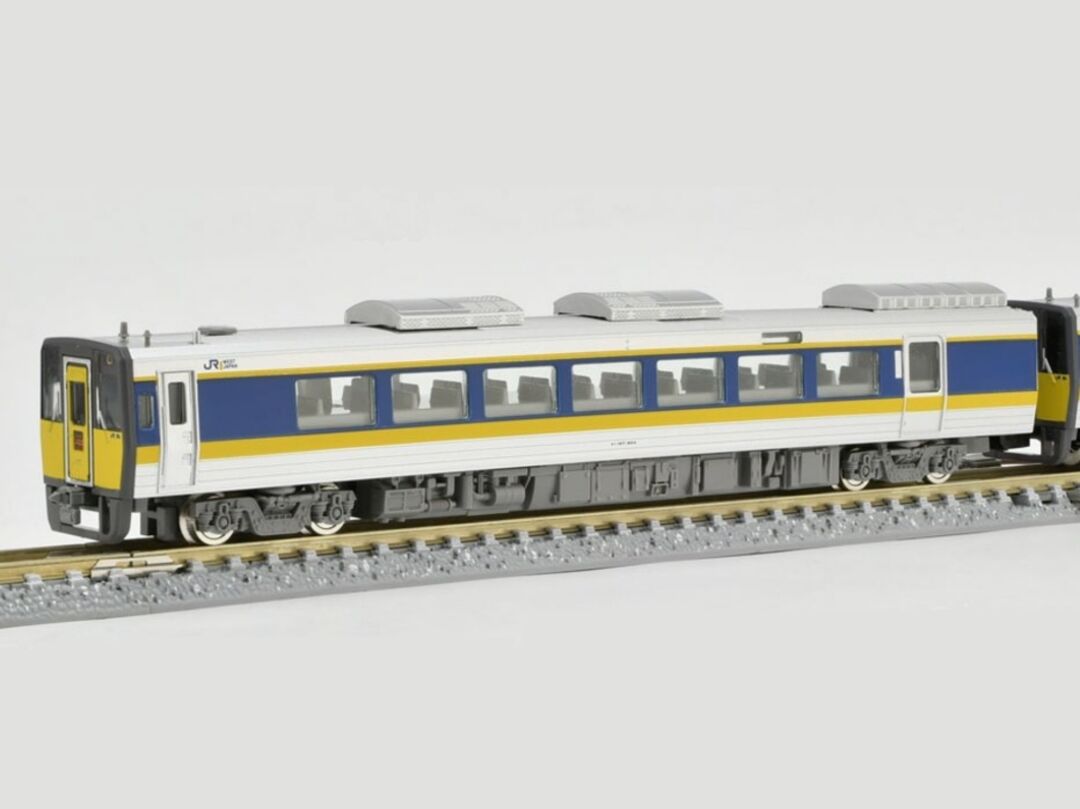 TOMIX】N情報室更新 東武N100系スペーシア X VOL.1 第296号掲載