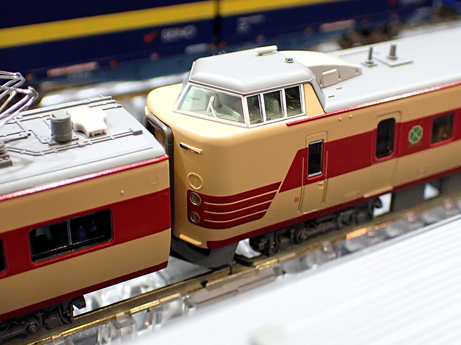 15-16＊Nゲージ・KATO・10-381・681系2000番台 北越急行 スノーラビット