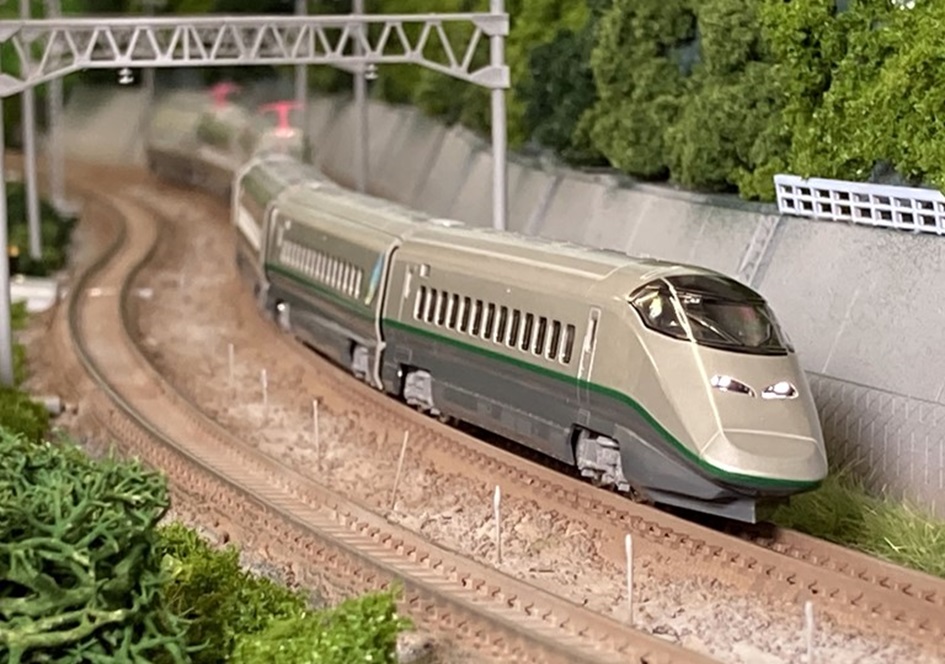 TOMIX E3 2000系山形新幹線（つばさ・登場時塗装）セット 品番：98897