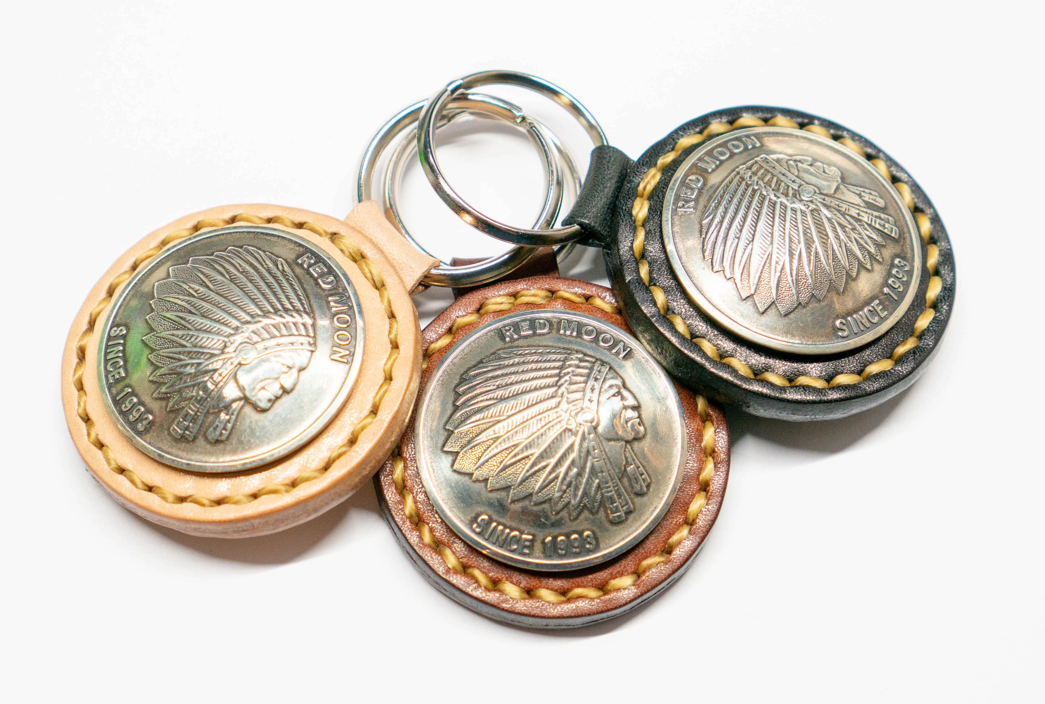 BRANDS :: REDMOON :: REDMOON RM-KHA-L 38 mm Concho hand-sewn key