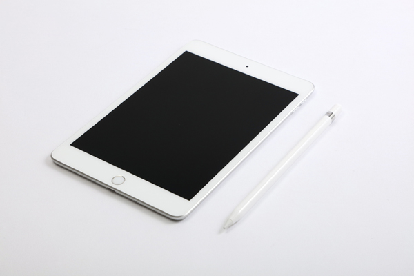 iPad miniレビュー - 小さなボディはそのままに、Apple Pencil対応など