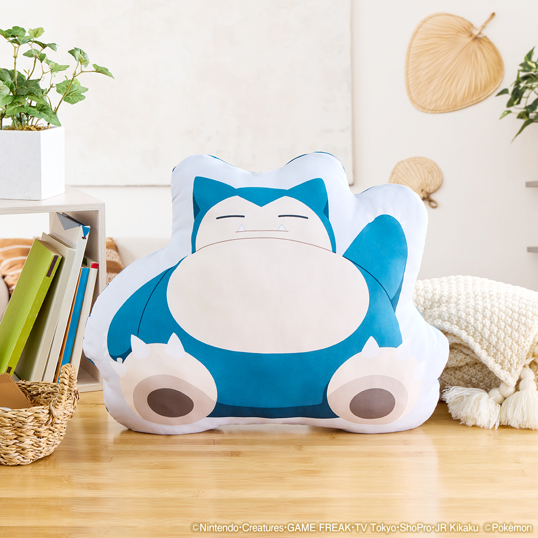ポケモン』よりカビゴンのクッションやぬいぐるみの当たるグッズくじが