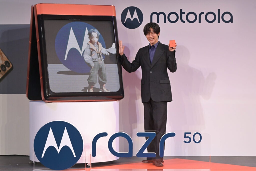 Snow Manの目黒蓮さんが、スマホブランド「モトローラ」のアンバサダー