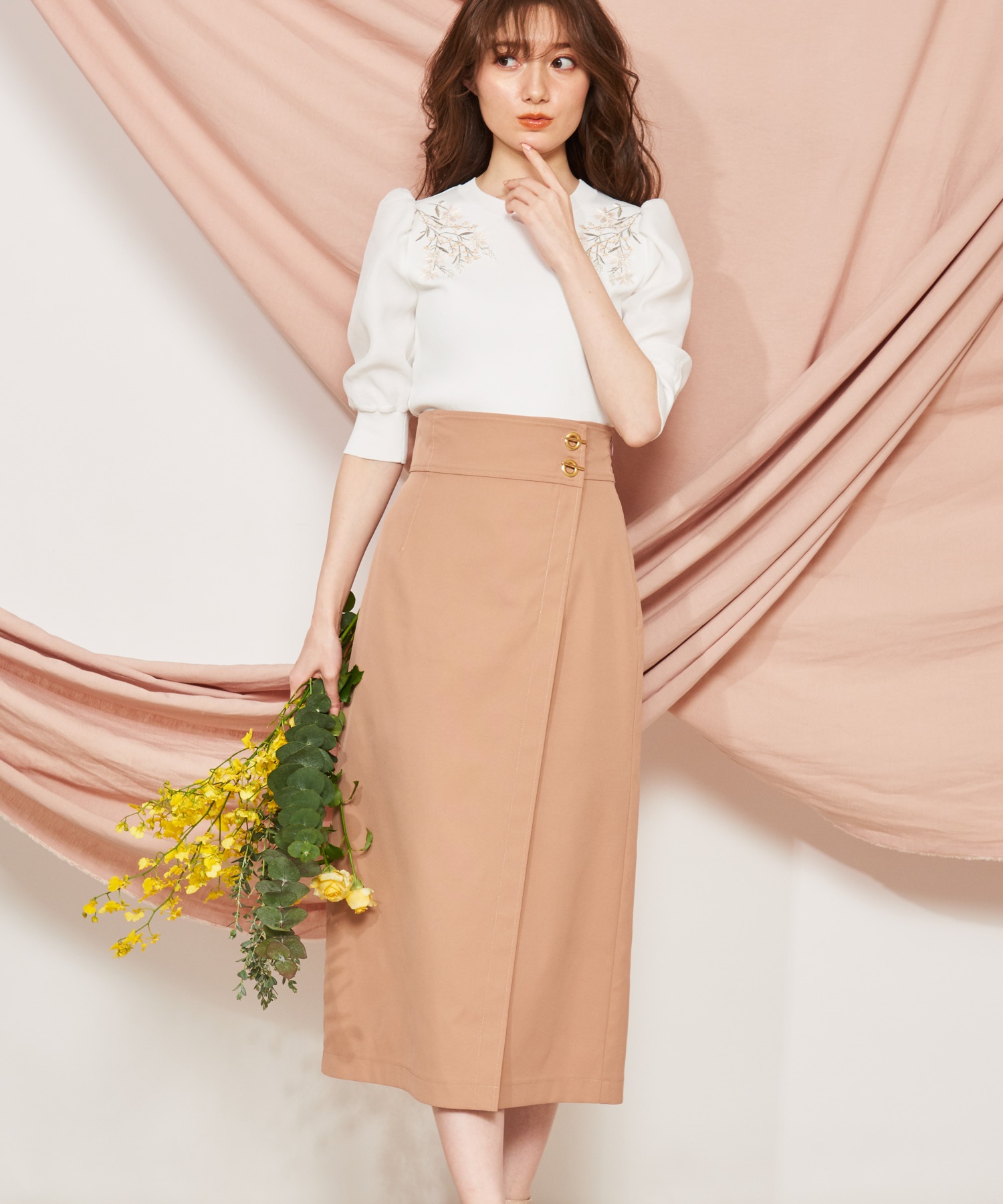 ゴールドパーツラップスカート | タイトスカート | NOELA OFFICIAL WEB