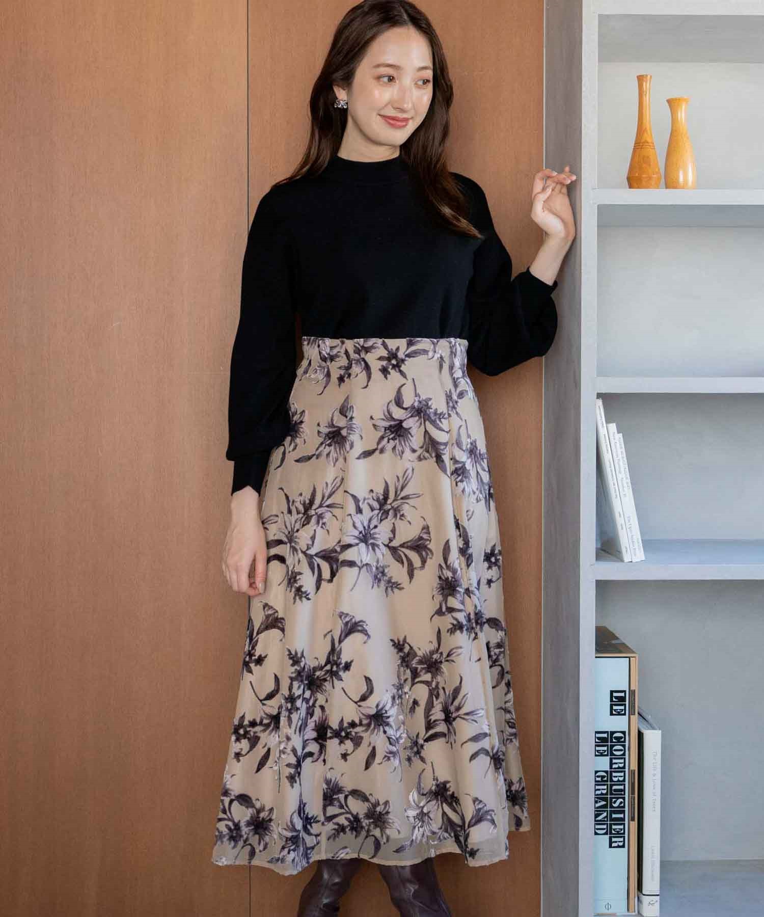 SSサイズあり】ベロアプリント花柄スカート | フレアスカート | NOELA