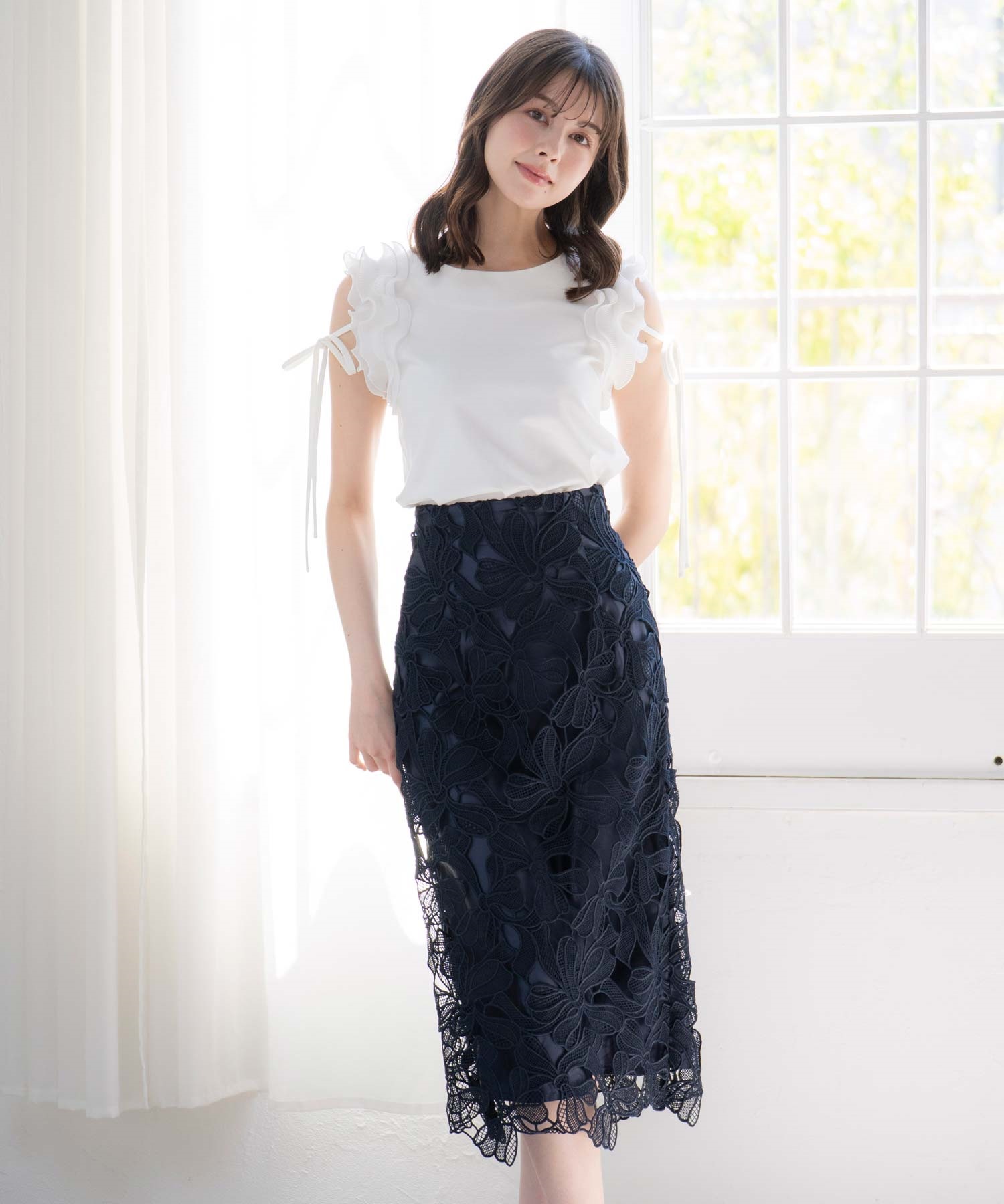 リボンレースナロースカート | タイトスカート | NOELA OFFICIAL WEB STORE