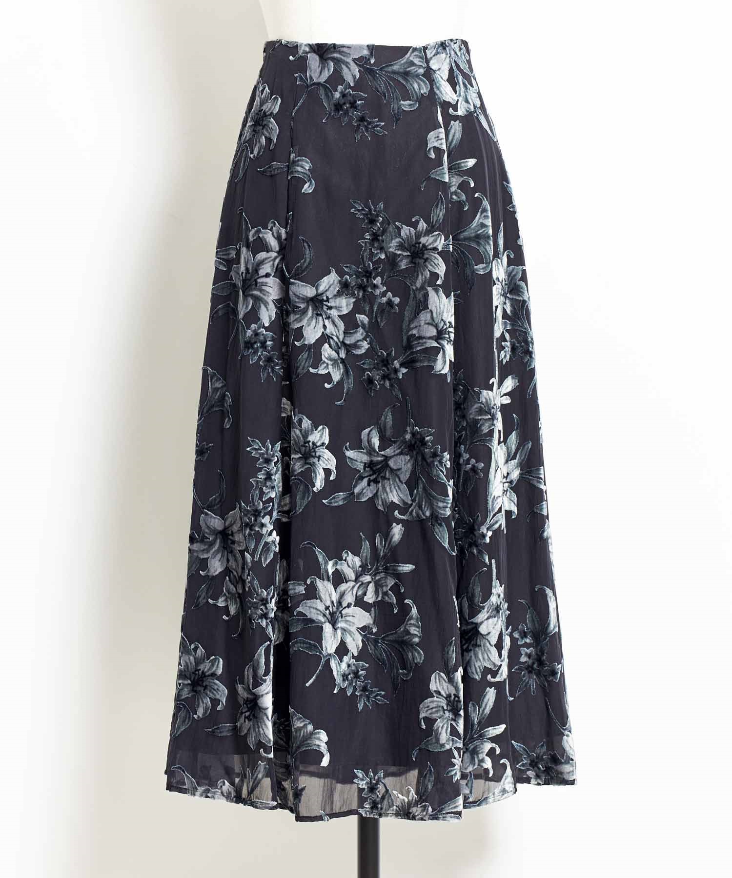 SSサイズあり】ベロアプリント花柄スカート | フレアスカート | NOELA